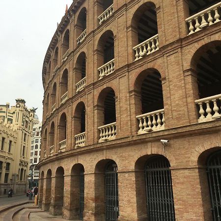 Piso Centrico Plaza Toros Appartement Valencia Buitenkant foto